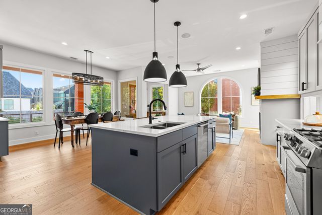 185 Central Avenue, Fayetteville, GA 30214