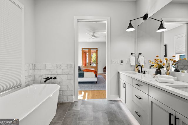 185 Central Avenue, Fayetteville, GA 30214