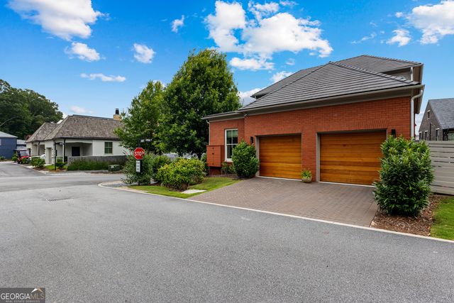 185 Central Avenue, Fayetteville, GA 30214