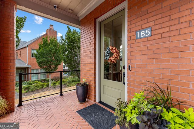 185 Central Avenue, Fayetteville, GA 30214