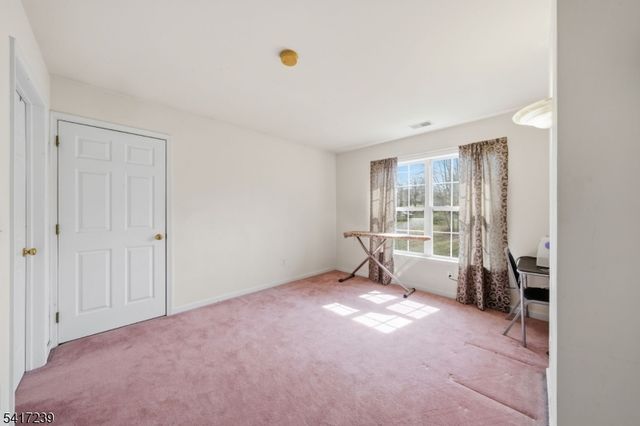 15 Dana Dr, Andover Twp., NJ 07848