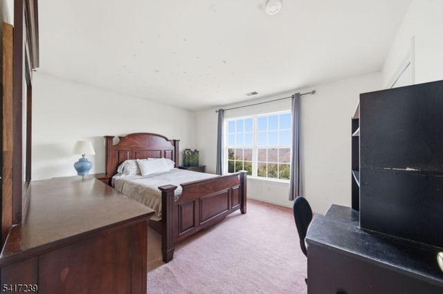 15 Dana Dr, Andover Twp., NJ 07848