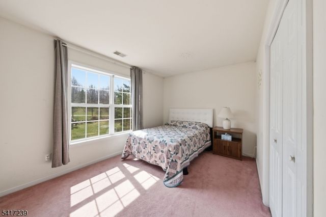 15 Dana Dr, Andover Twp., NJ 07848