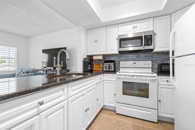 1250 S PINELLAS AVENUE 711, Tarpon Springs, FL 34689