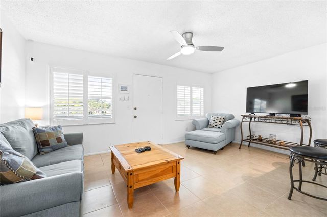 1250 S PINELLAS AVENUE 711, Tarpon Springs, FL 34689