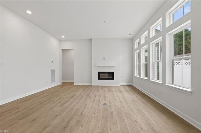 2200 Venture Way Unit B, Suffolk, VA 23434