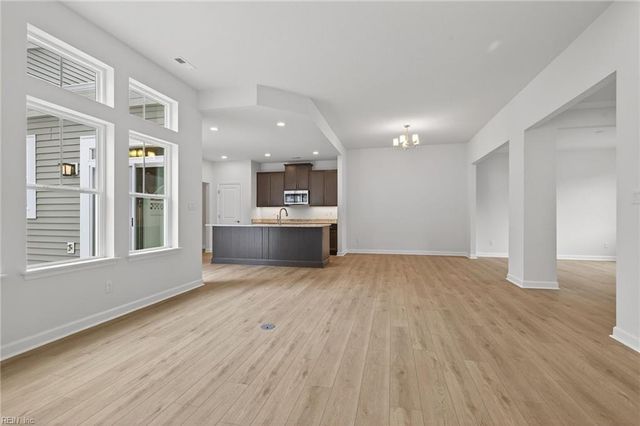 2200 Venture Way Unit B, Suffolk, VA 23434