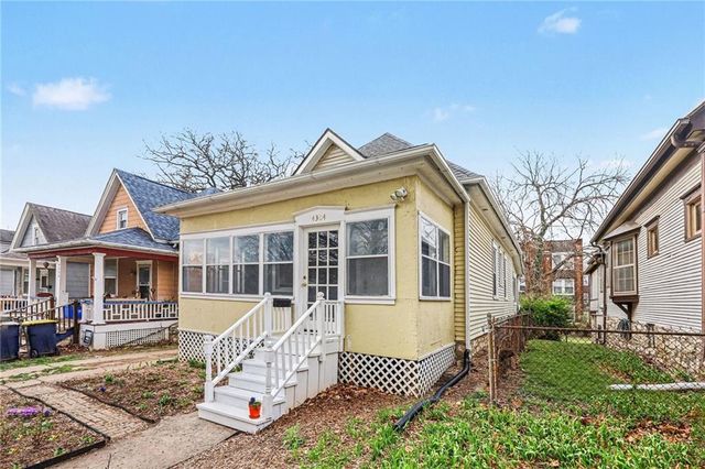 4304 HOLMES Street, Kansas City, MO 64110