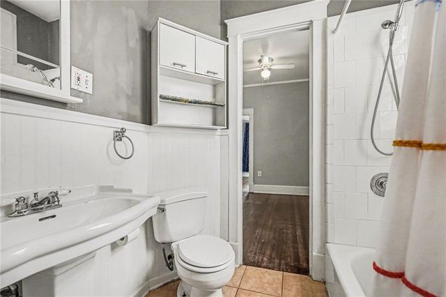 4304 HOLMES Street, Kansas City, MO 64110