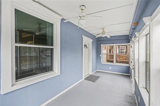 4304 HOLMES Street, Kansas City, MO 64110