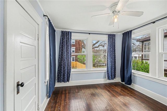 4304 HOLMES Street, Kansas City, MO 64110