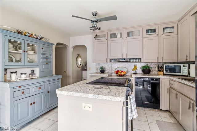 5433 E Boulevard NW, Canton, OH 44718