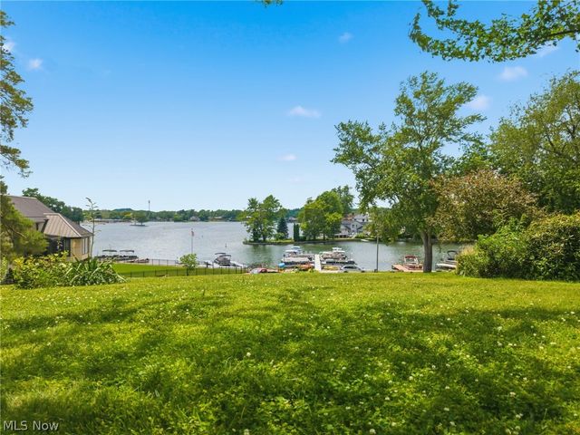 5433 E Boulevard NW, Canton, OH 44718