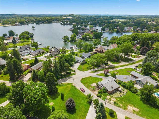 5433 E Boulevard NW, Canton, OH 44718