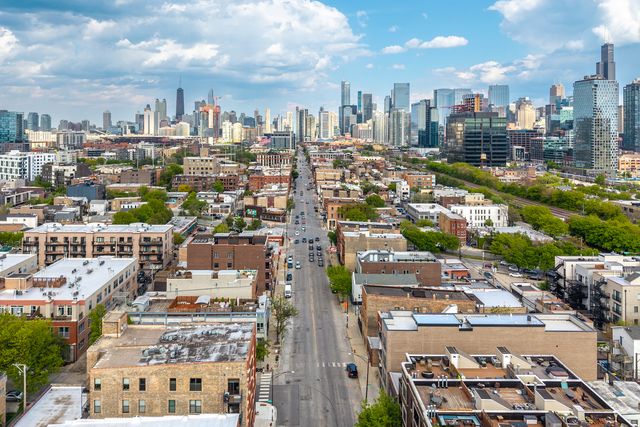 1347 W Grand Avenue 3S, Chicago, IL 60642