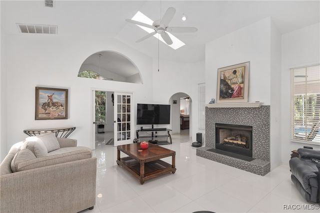 90 Winding River Lane, Inglis, FL 34449