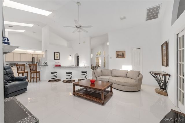 90 Winding River Lane, Inglis, FL 34449