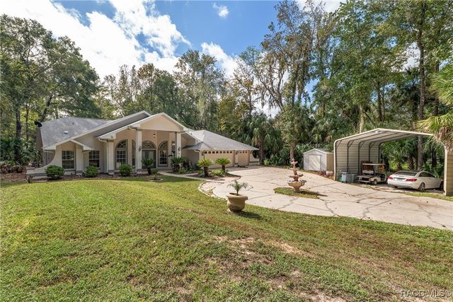 90 Winding River Lane, Inglis, FL 34449
