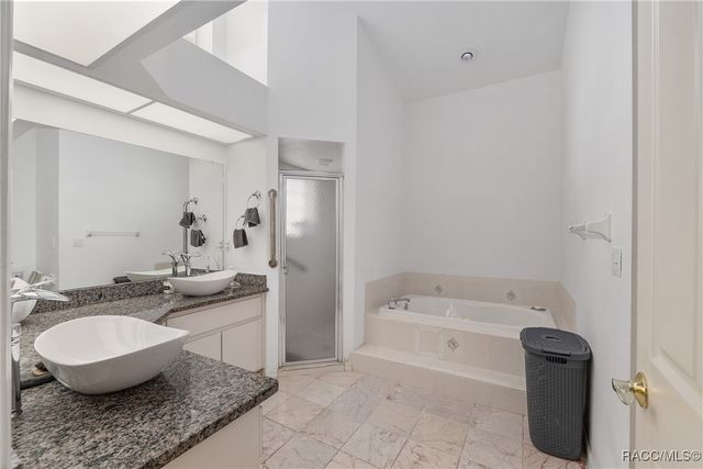 90 Winding River Lane, Inglis, FL 34449