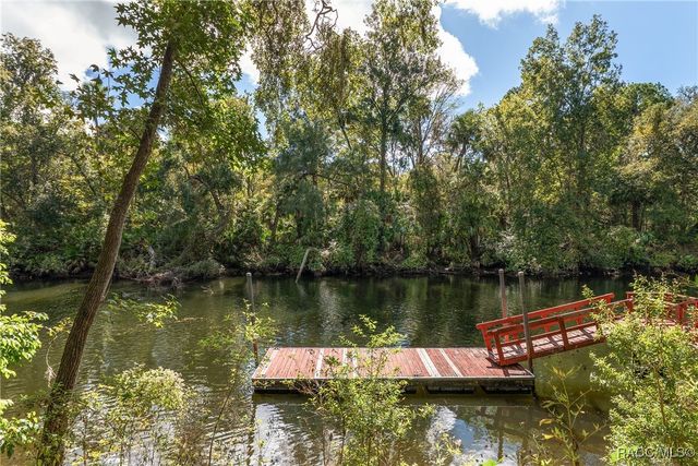 90 Winding River Lane, Inglis, FL 34449