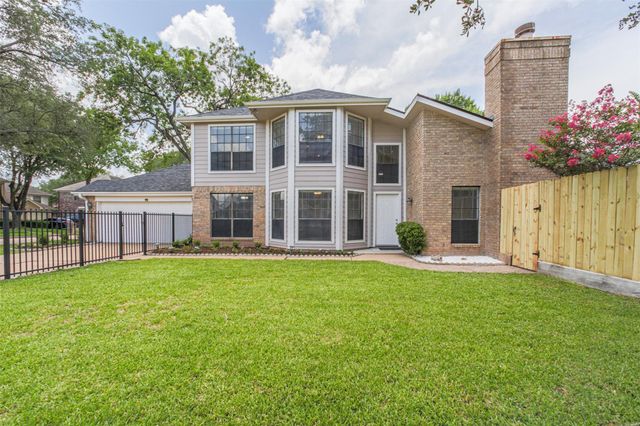14126 Highcroft Drive, Houston, TX 77077