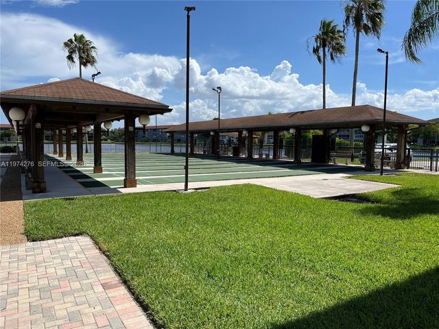 13105 SW 16th Ct 313L, Pembroke Pines, FL 33027