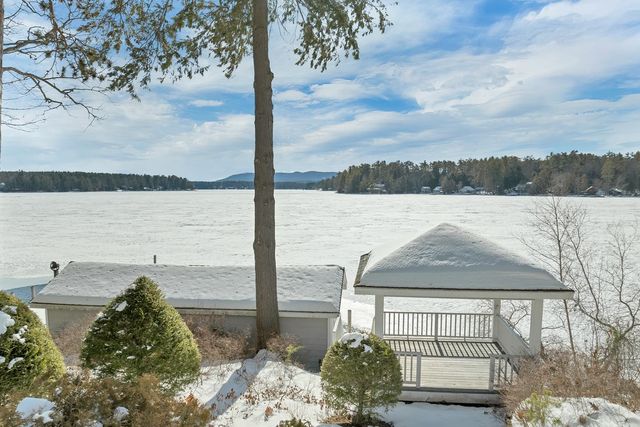 6 Governor Wentworth Highway, Tuftonboro, NH 03816