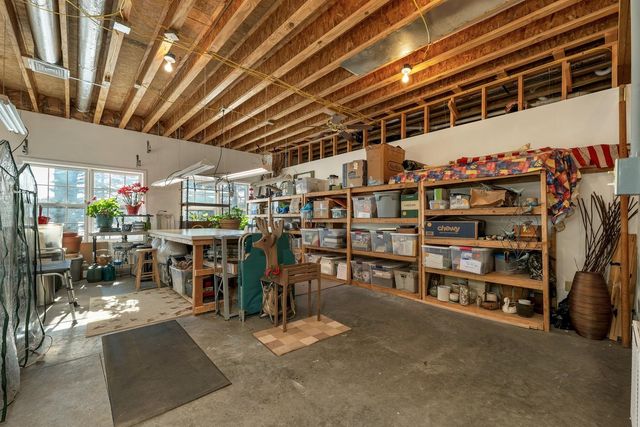 6 Governor Wentworth Highway, Tuftonboro, NH 03816