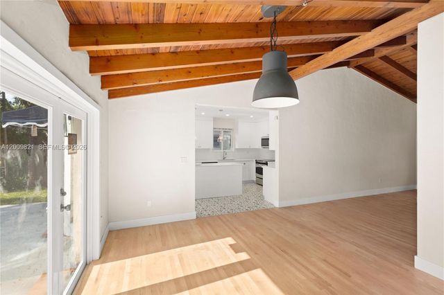 5614 San Vicente St, Coral Gables, FL 33146