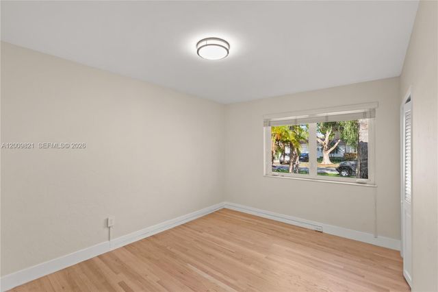 5614 San Vicente St, Coral Gables, FL 33146