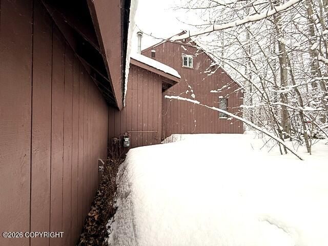 21220 Monron Street, Chugiak, AK 99567