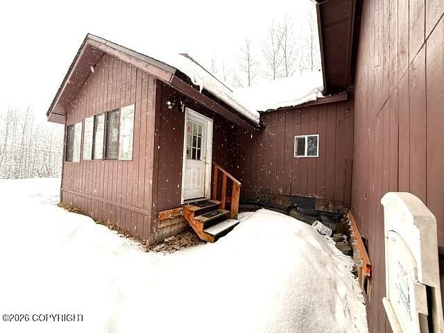 21220 Monron Street, Chugiak, AK 99567