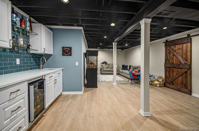 1871 Plumridge Court, Commerce Charter Township, MI 48390