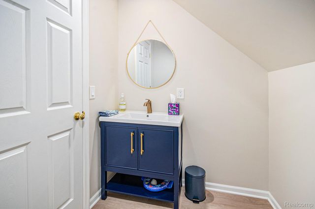 1871 Plumridge Court, Commerce Charter Township, MI 48390