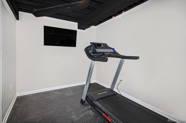 1871 Plumridge Court, Commerce Charter Township, MI 48390