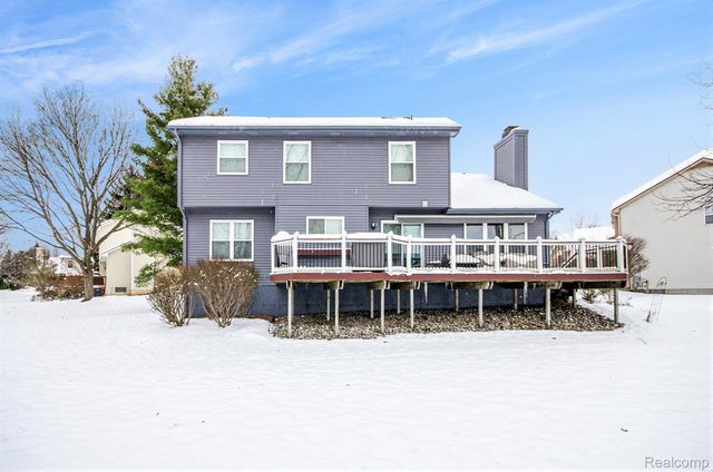 1871 Plumridge Court, Commerce Charter Township, MI 48390