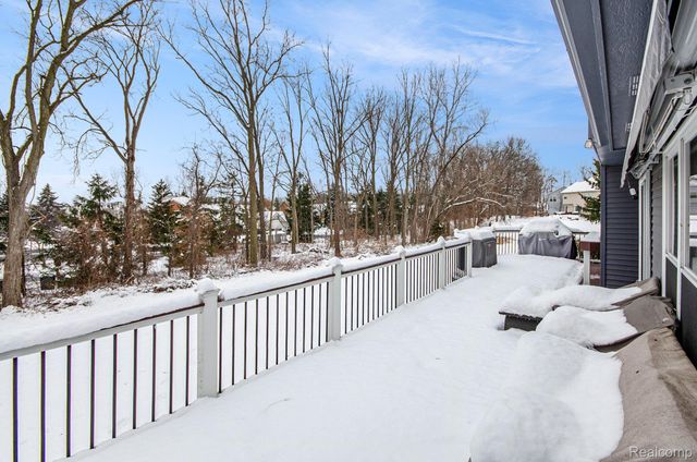 1871 Plumridge Court, Commerce Charter Township, MI 48390