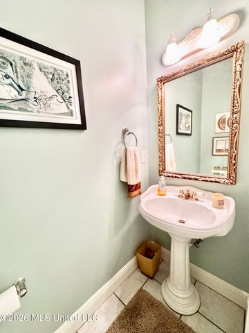 16210 Mckay Road, Gulfport, MS 39503