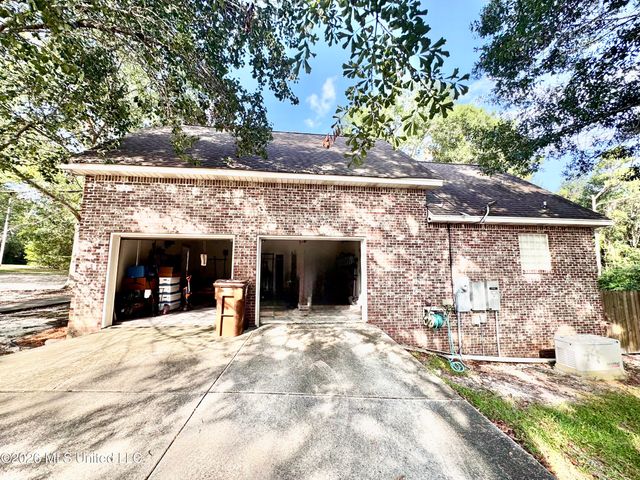 16210 Mckay Road, Gulfport, MS 39503