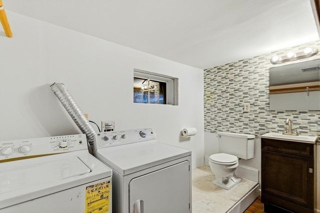 46 Plum St, Hamilton, MA 01982