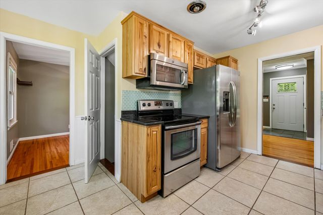 9222 W 22nd Lane, Saint Louis Park, MN 55426