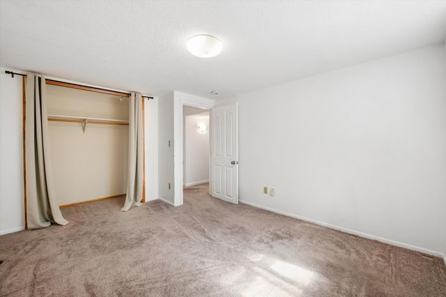 9222 W 22nd Lane, Saint Louis Park, MN 55426