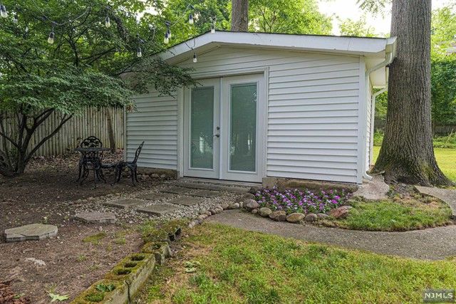 223 Piermont Road, Closter, NJ 07624