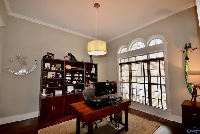 25 Ridge Bluff Circle SE, Huntsville, AL 35803