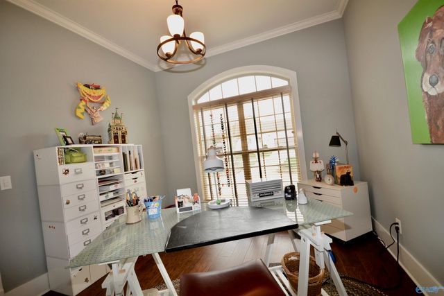 25 Ridge Bluff Circle SE, Huntsville, AL 35803