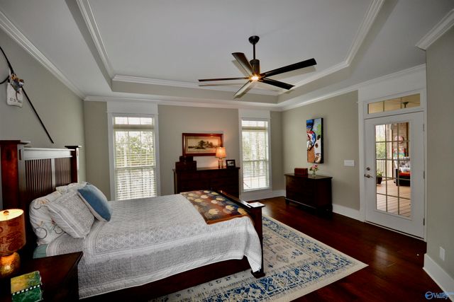 25 Ridge Bluff Circle SE, Huntsville, AL 35803