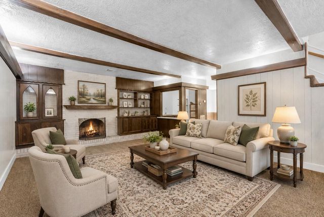 33102 Rollingwood Drive, Pinehurst, TX 77362