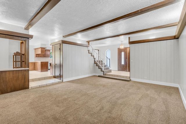33102 Rollingwood Drive, Pinehurst, TX 77362
