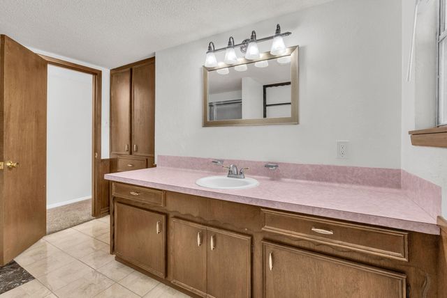 33102 Rollingwood Drive, Pinehurst, TX 77362
