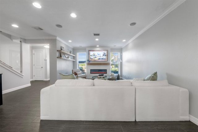 768 Worthshire Street, Houston, TX 77008